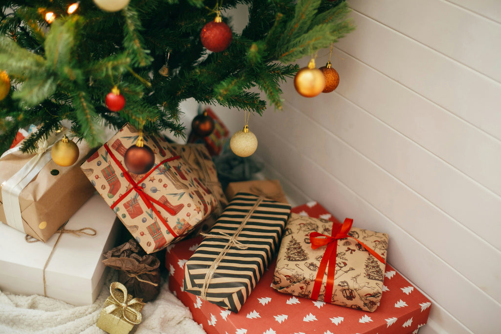 Thoughtful Christmas Gifts to Make This Holiday Season Special